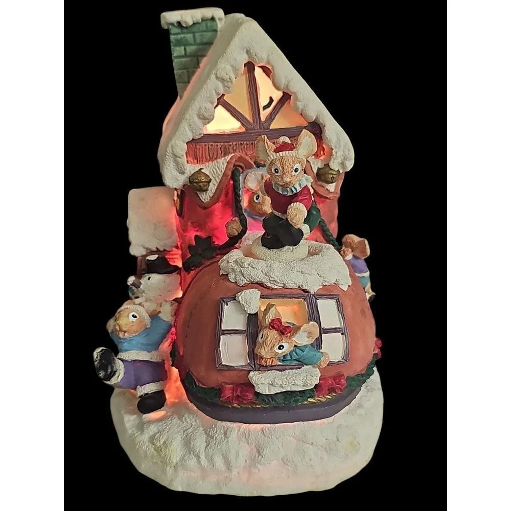 Santa's Boot Music Box Christmas Around The World House Of Lloyd Figurine 6